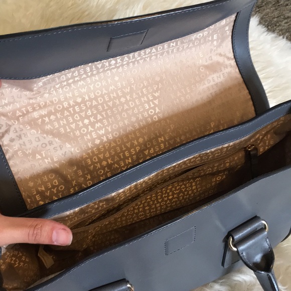 Kate Spade Purse SOLD - Picture 5 of 8